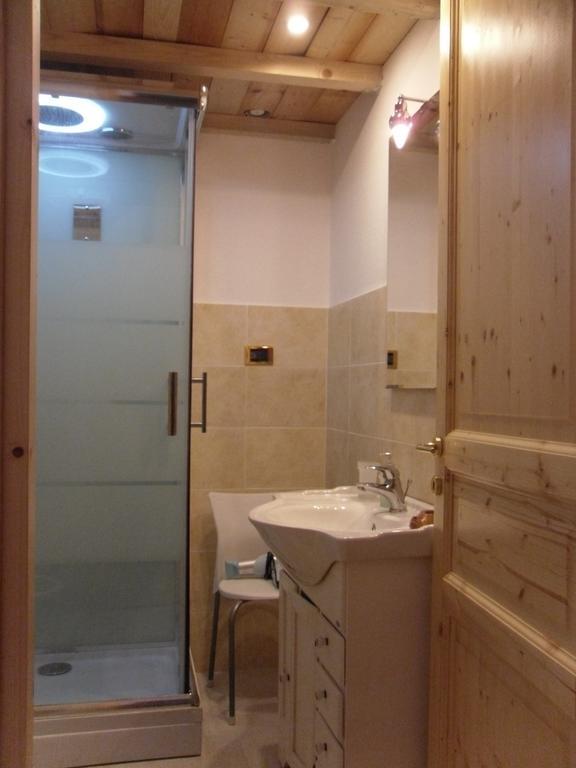 B&B Fragus E Saboris De Sardigna Sadali Habitación foto