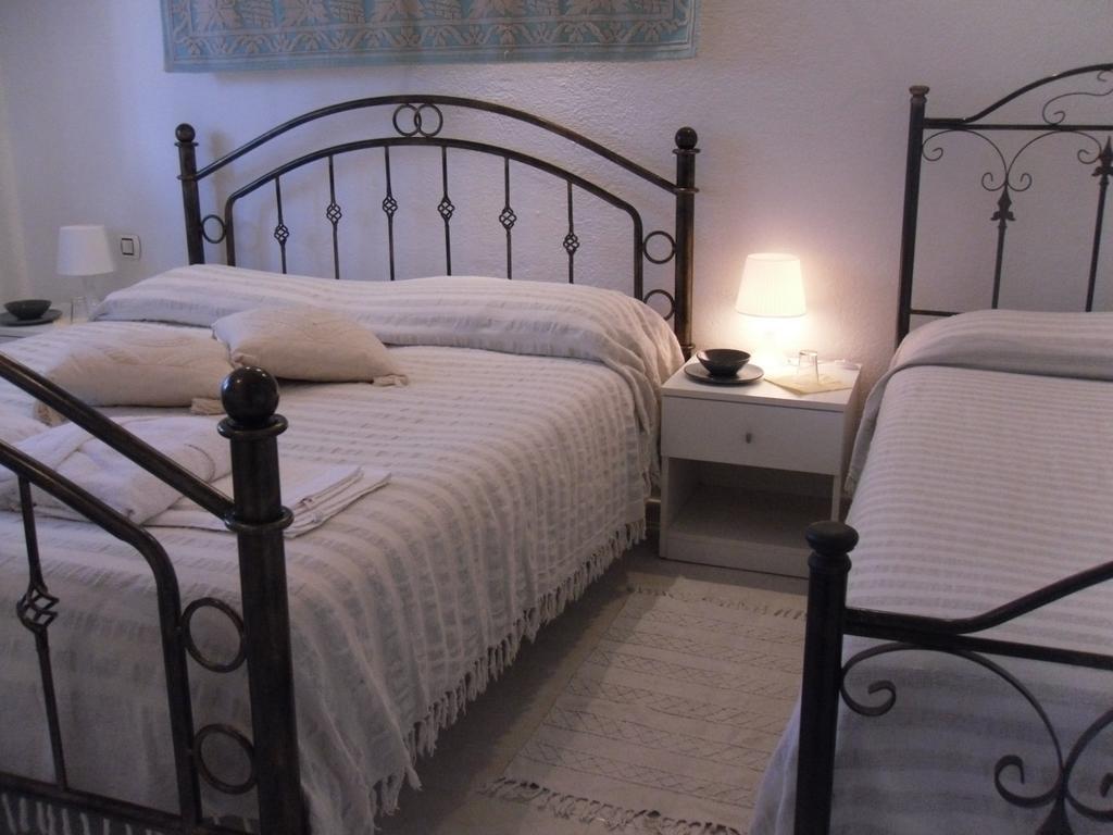 B&B Fragus E Saboris De Sardigna Sadali Habitación foto